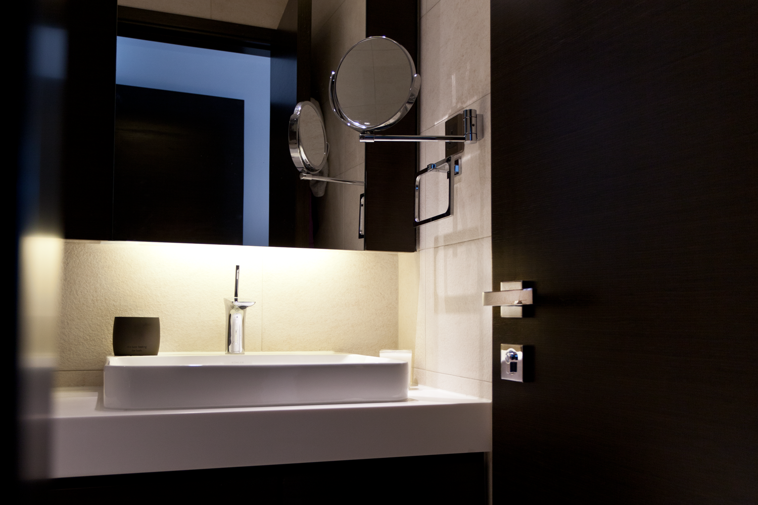 lui design associates residential interior modern apartment minimal hong kong china