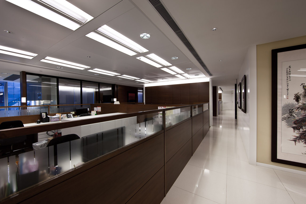 lui design / i-square office