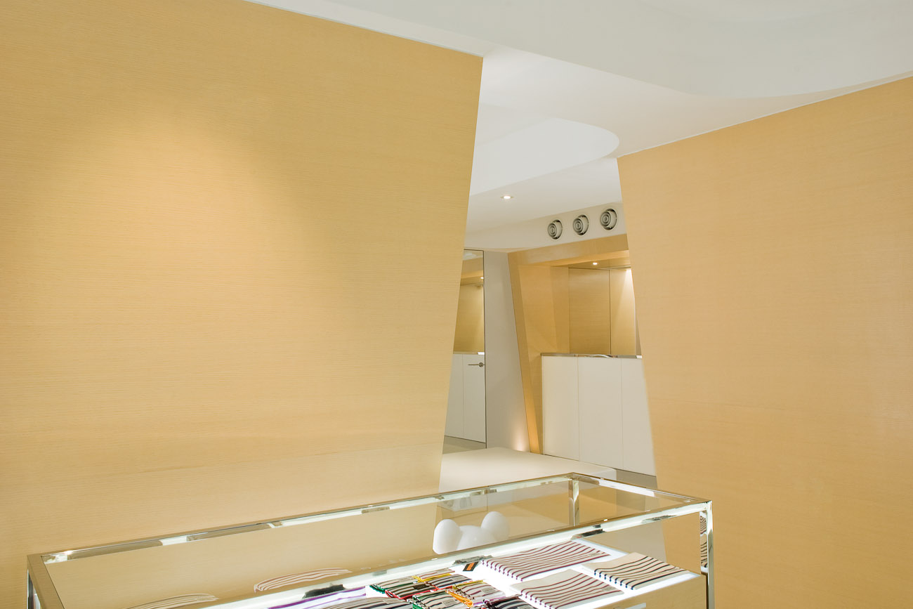 lui design / juice hk
