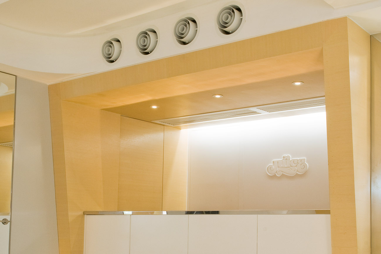 lui design / juice hk