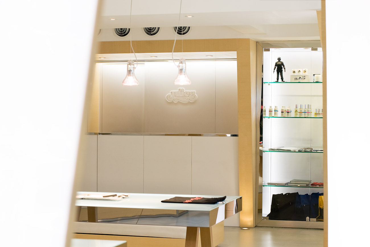 lui design / juice hk
