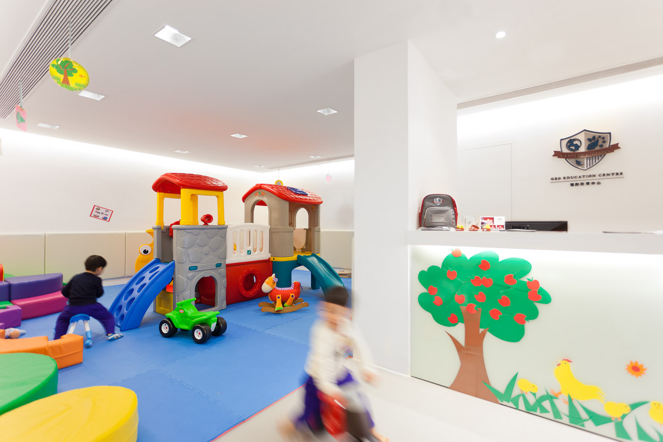lui design and associates designers interior school kids education modern minimal white architecture hong kong china central kindergarden wood