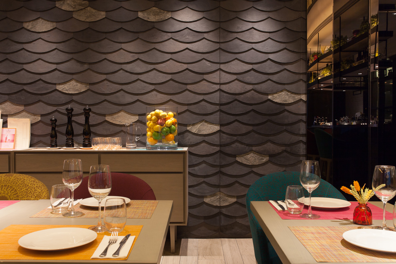 Francesco - Restaurant Wall Decor