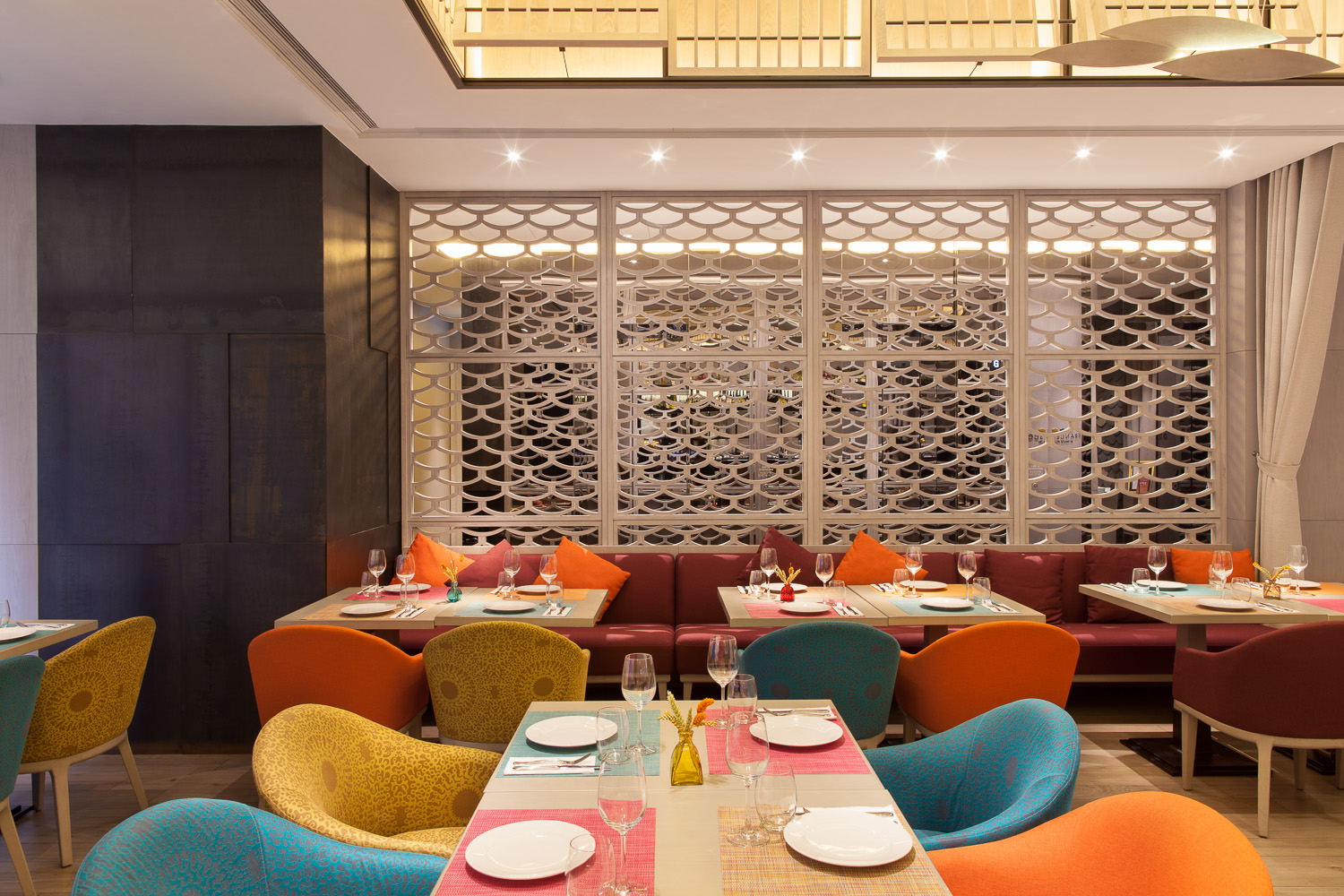 Francesco - Restaurant Seating Area